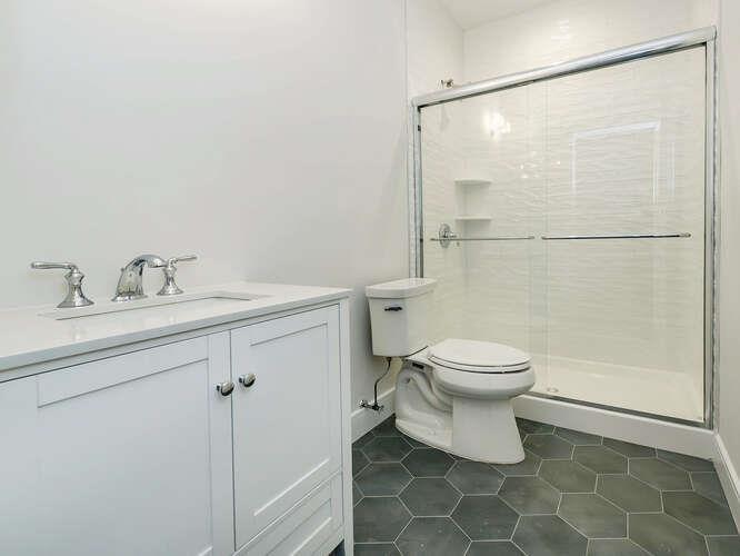 Single Family Fairfield  Nassau County, NY 11050, MLS-821500-27