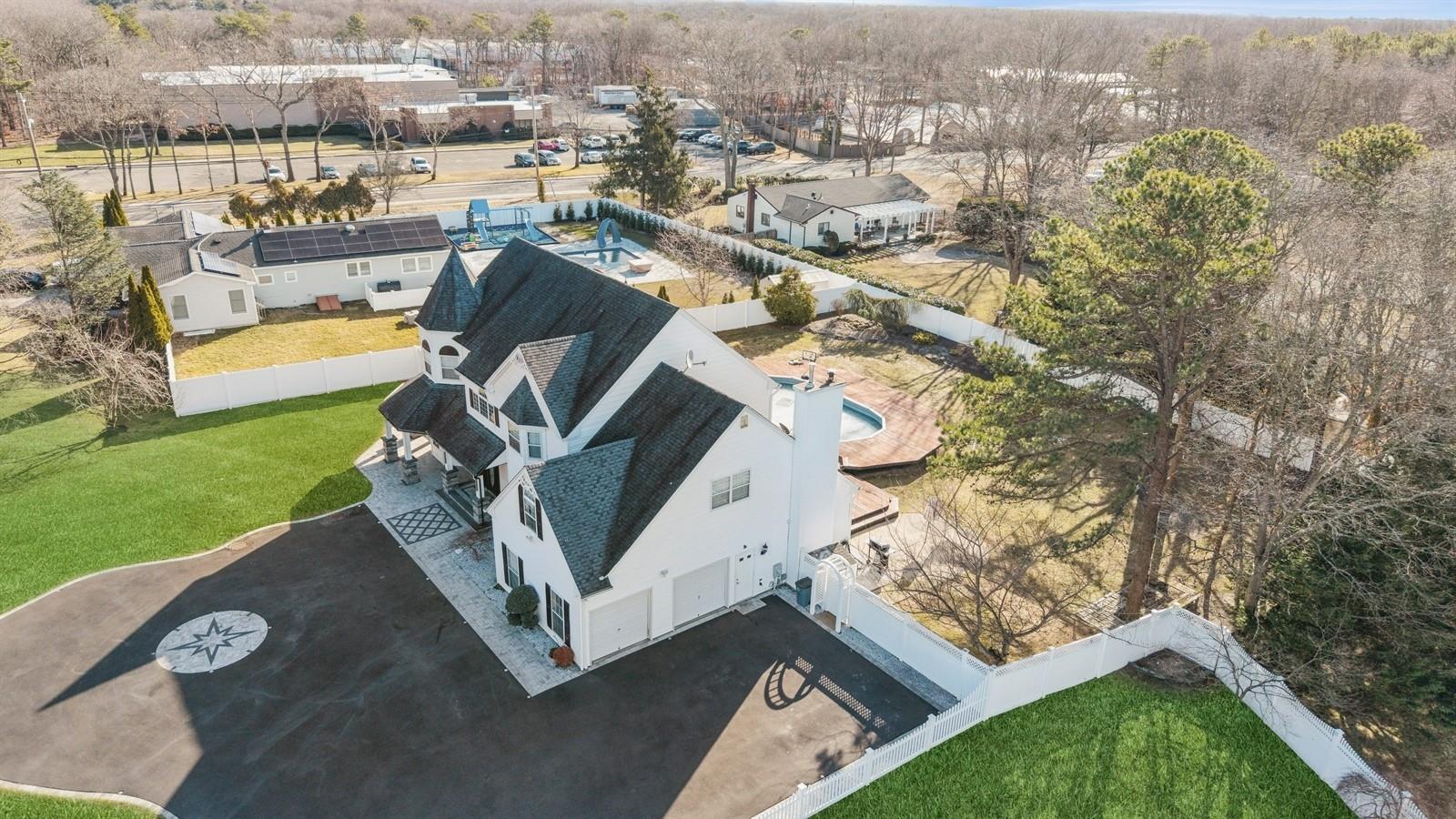 Single Family Blackpine  Suffolk County, NY 11742, MLS-821531-40