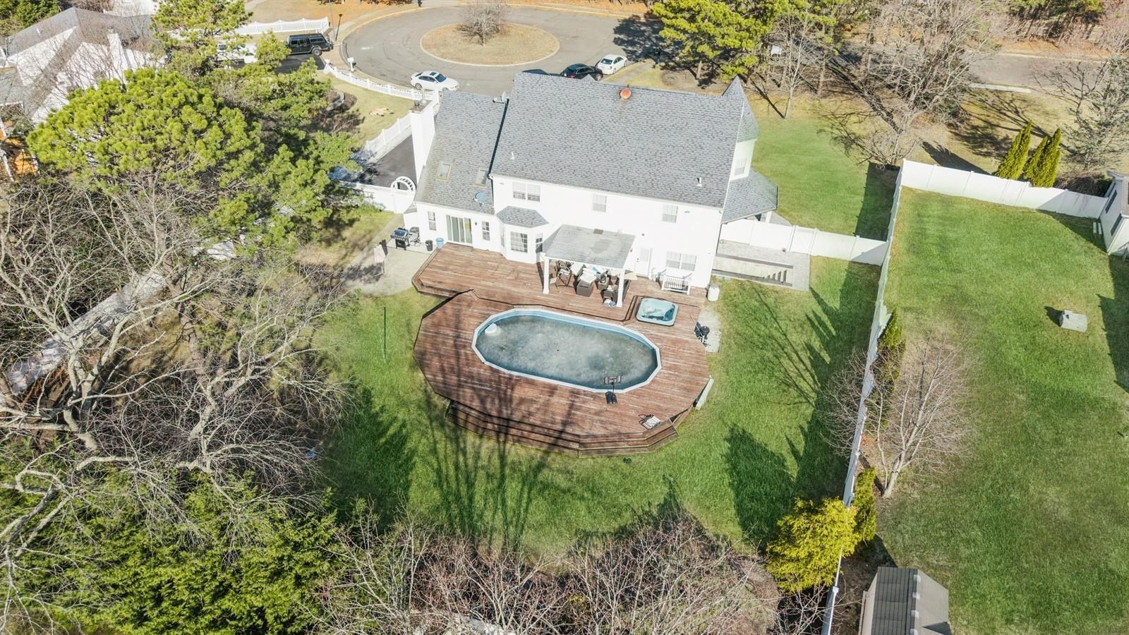 Single Family Blackpine  Suffolk County, NY 11742, MLS-821531-42