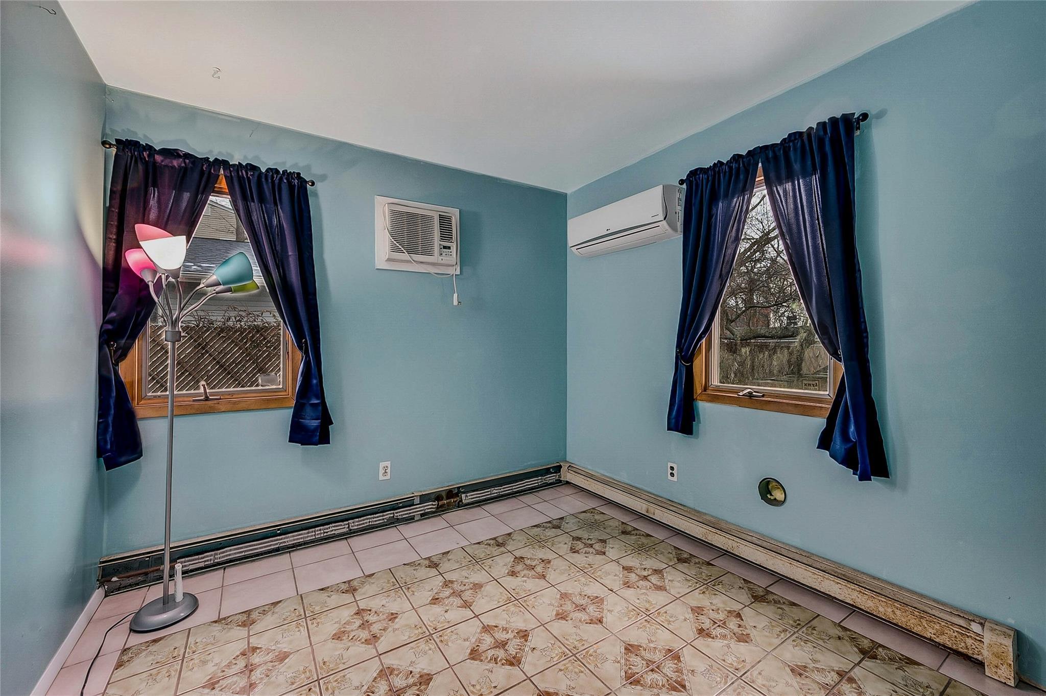 Single Family Baybright  Suffolk County, NY 11967, MLS-821535-17