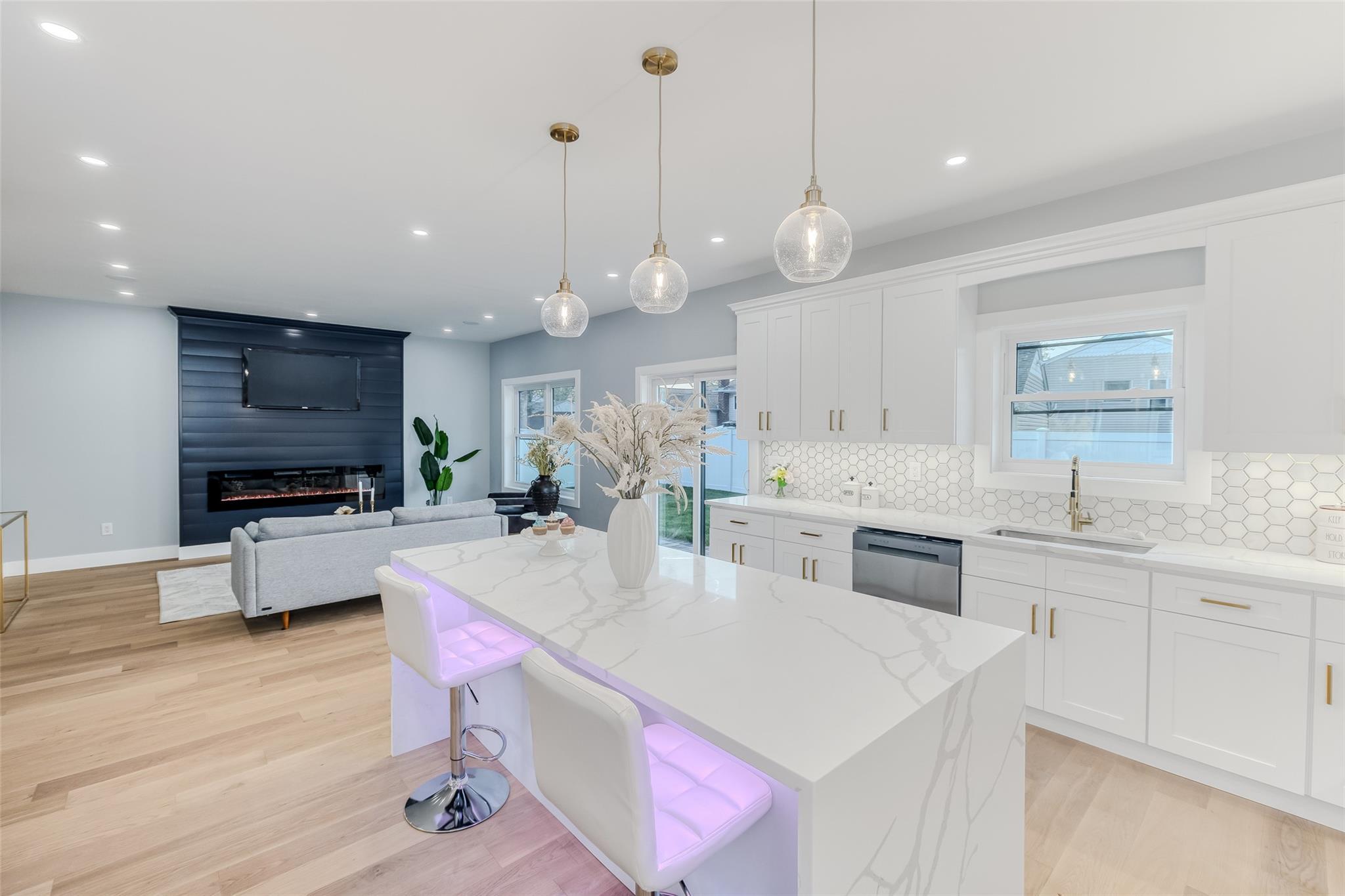 Single Family Crown  Nassau County, NY 11590, MLS-821604-20