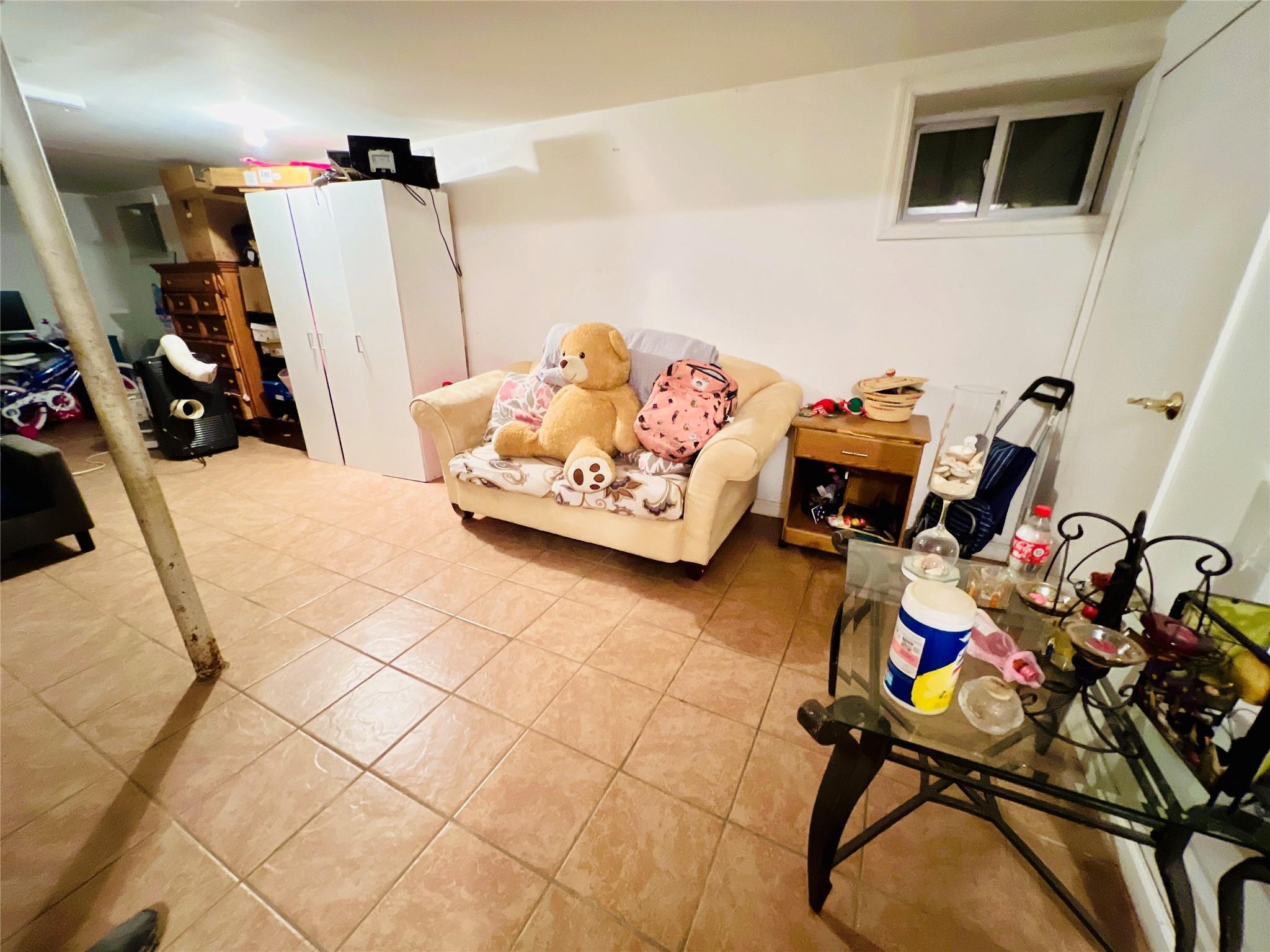 Single Family 34th Ave  Queens, NY 11368, MLS-821710-8
