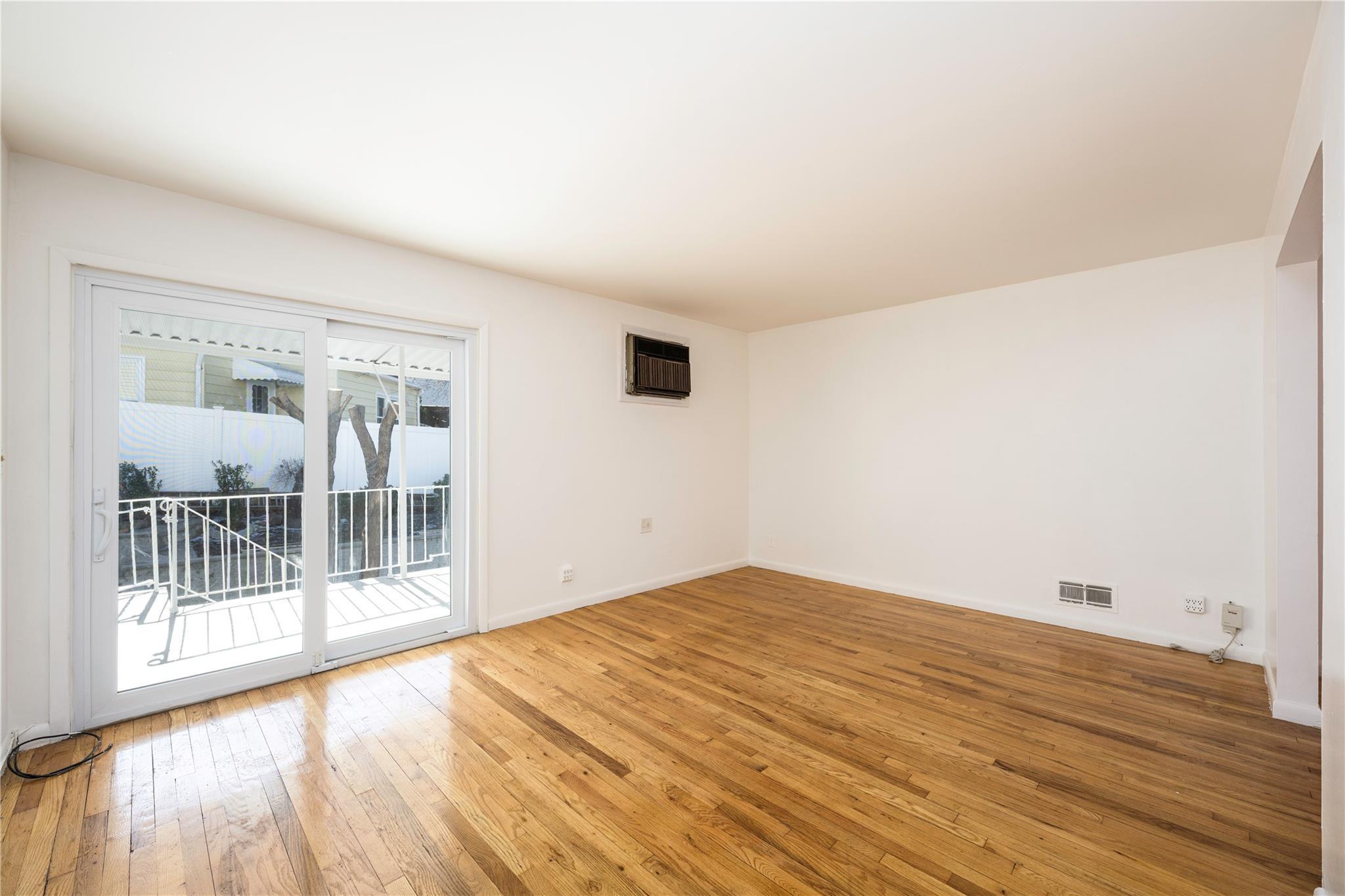 Single Family Lockwood  Westchester County, NY 10701, MLS-821721-4