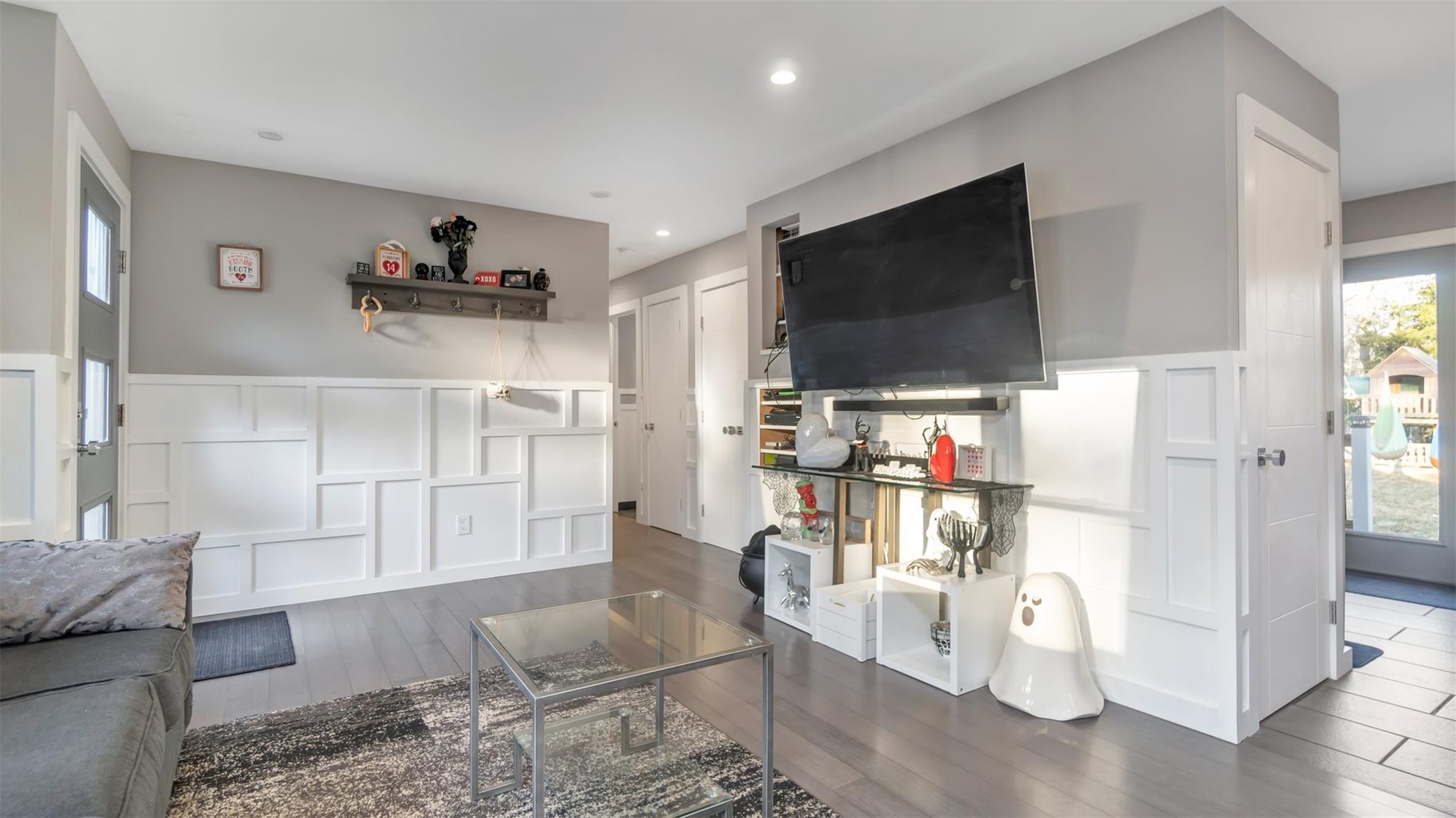 Single Family Quogue Riverhead  Suffolk County, NY 11942, MLS-821813-10