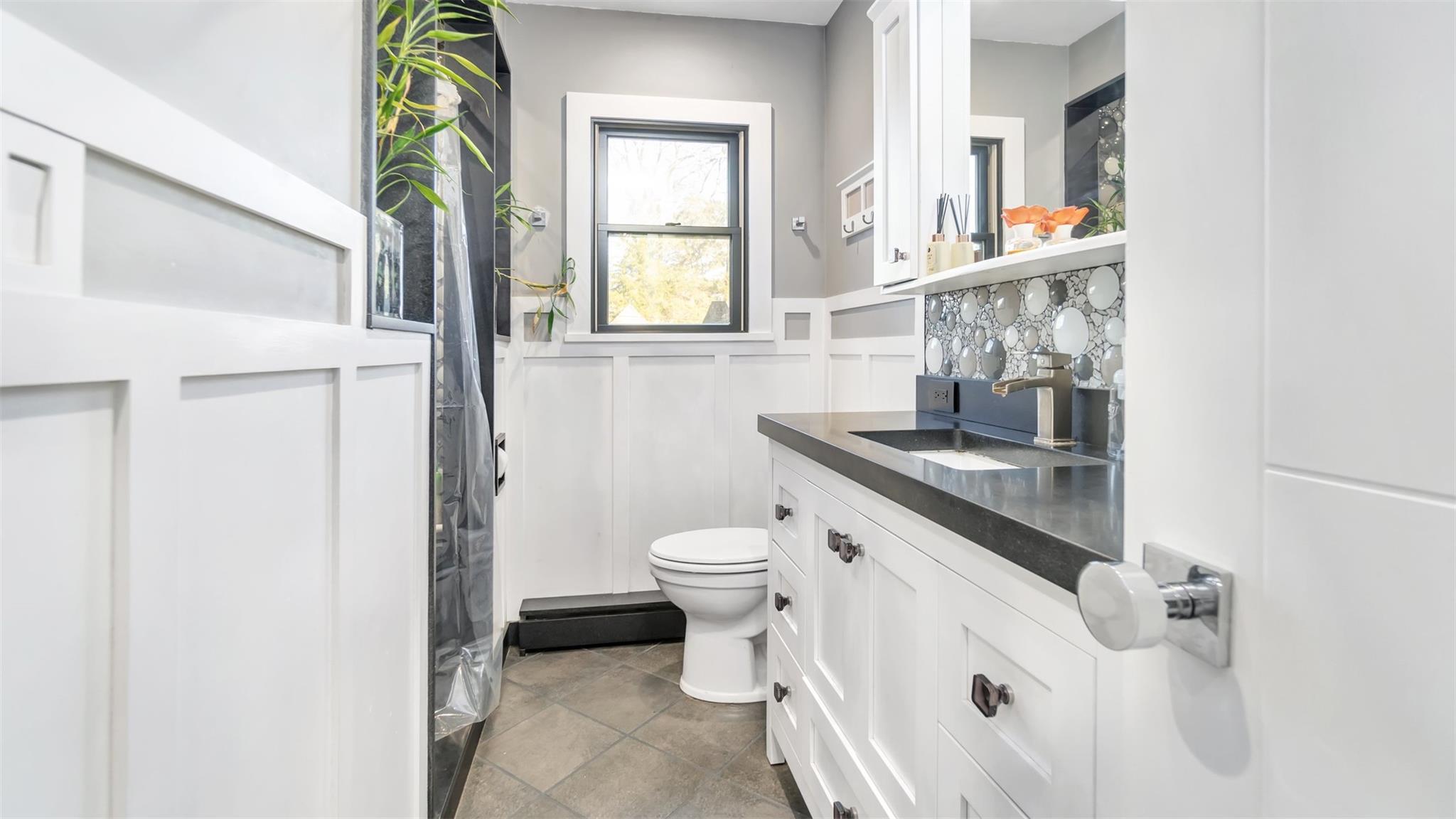 Single Family Quogue Riverhead  Suffolk County, NY 11942, MLS-821813-17