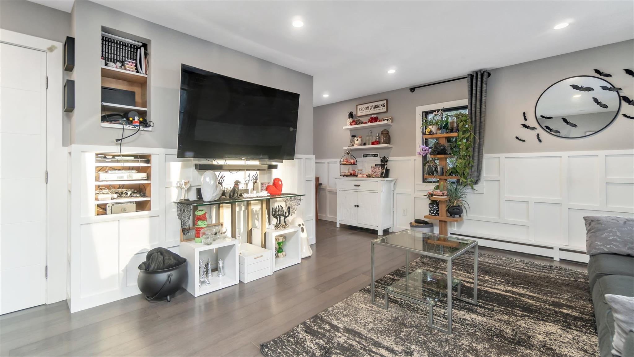 Single Family Quogue Riverhead  Suffolk County, NY 11942, MLS-821813-9