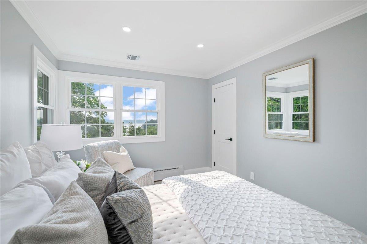 Single Family Fairway  Suffolk County, NY 11724, MLS-821825-20