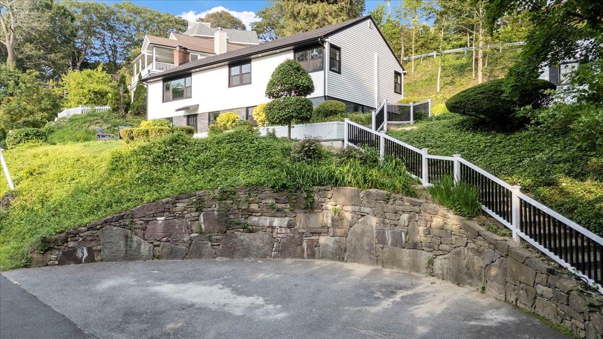 Single Family Fairway  Suffolk County, NY 11724, MLS-821825-43
