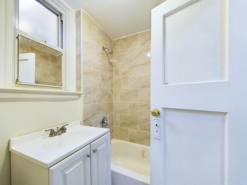 Apartment Fort Hamilton  Brooklyn, NY 11219, MLS-821854-13