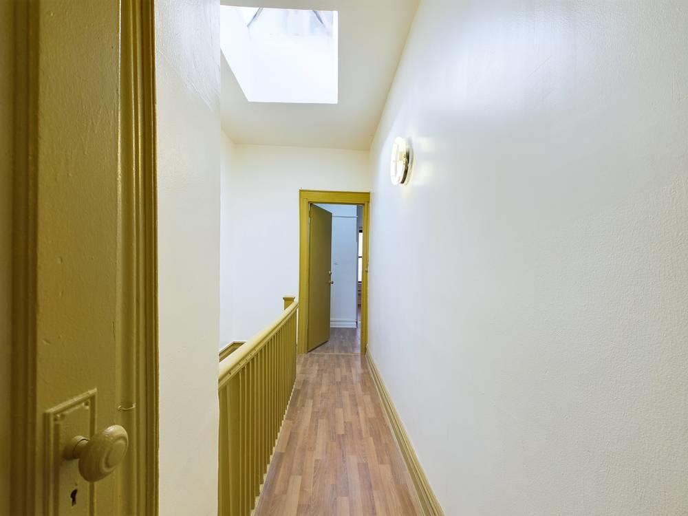 Apartment Fort Hamilton  Brooklyn, NY 11219, MLS-821854-2