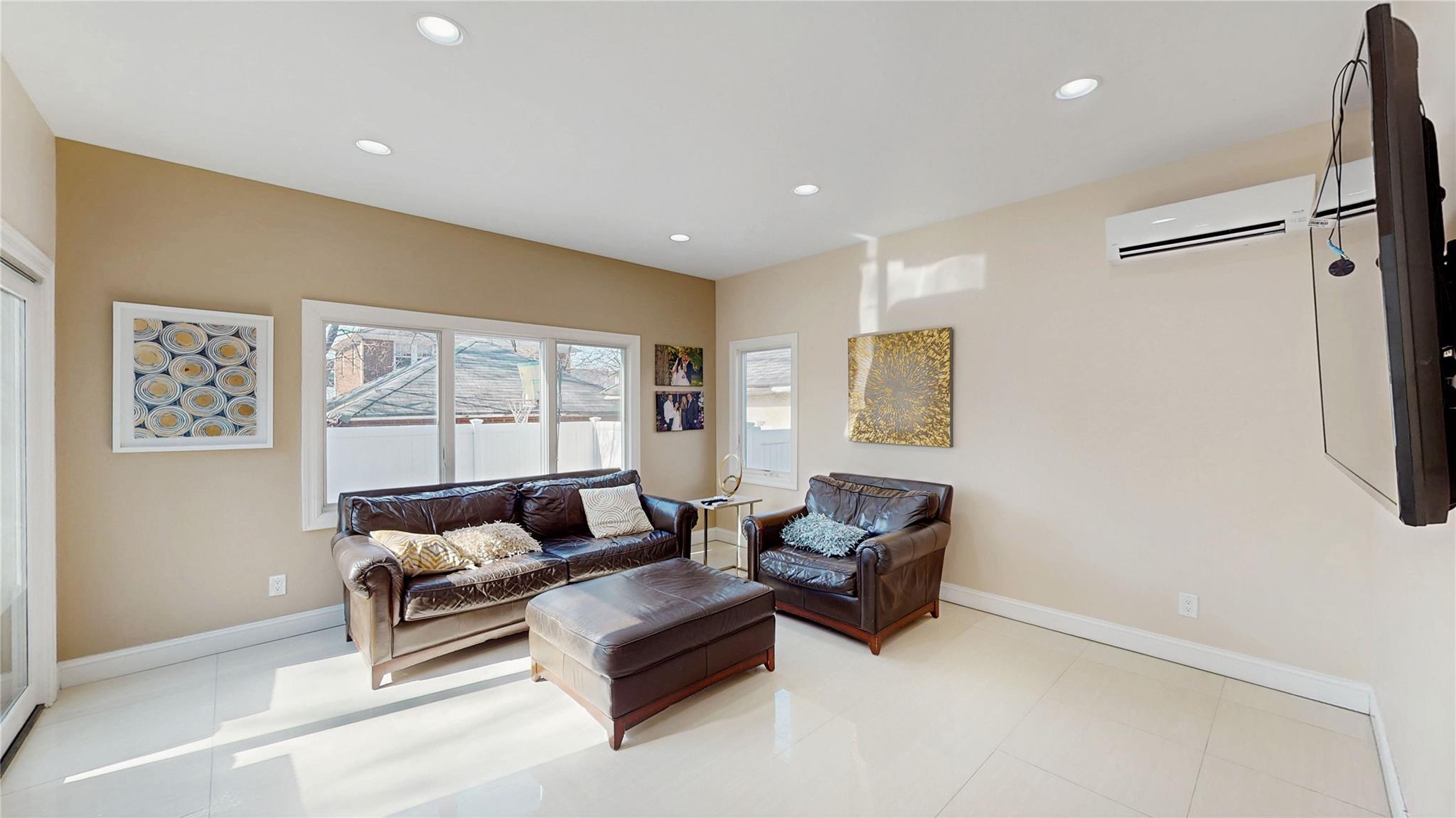 Single Family Midwood  Nassau County, NY 11598, MLS-821858-18