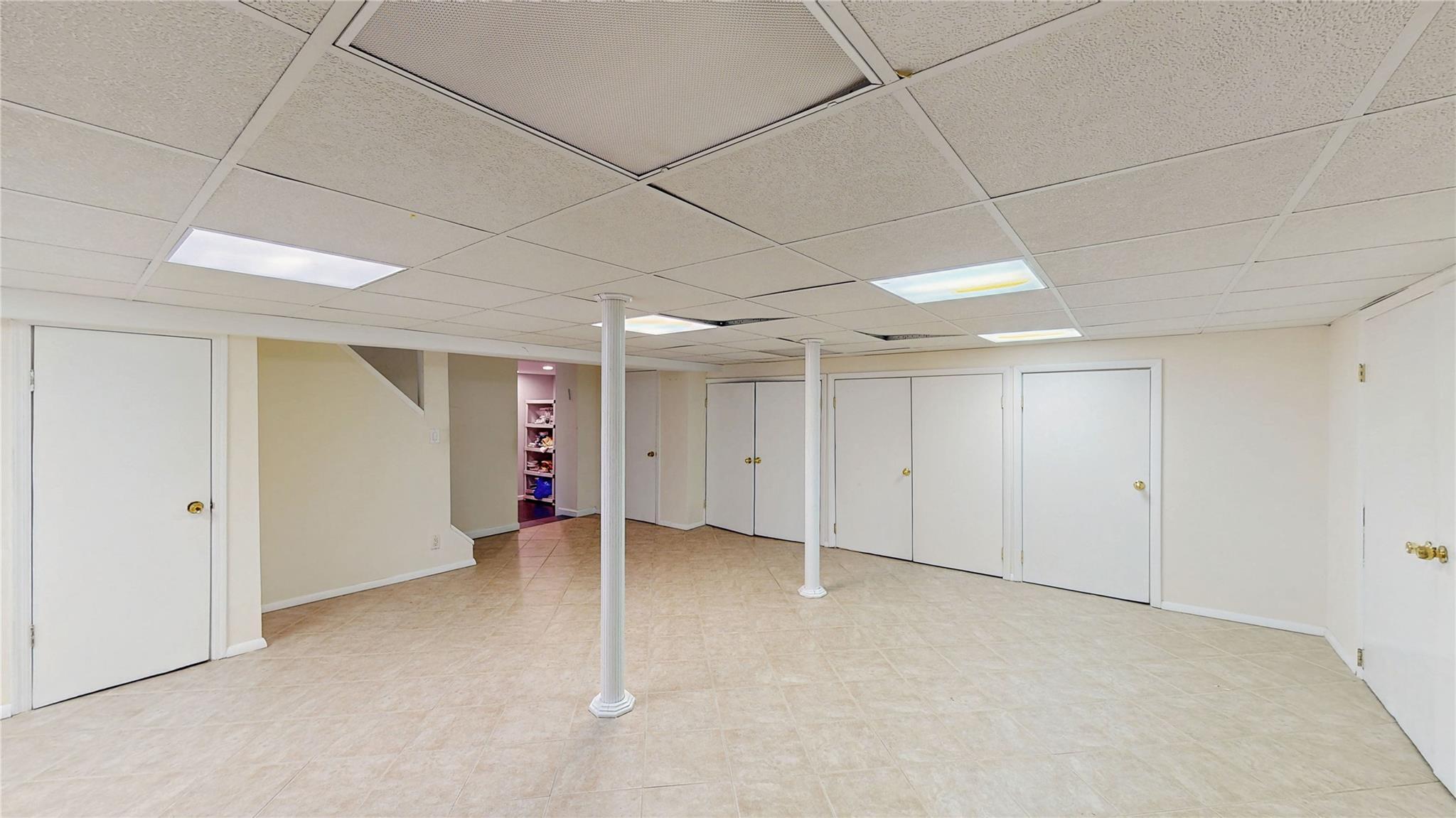 Single Family Midwood  Nassau County, NY 11598, MLS-821858-42