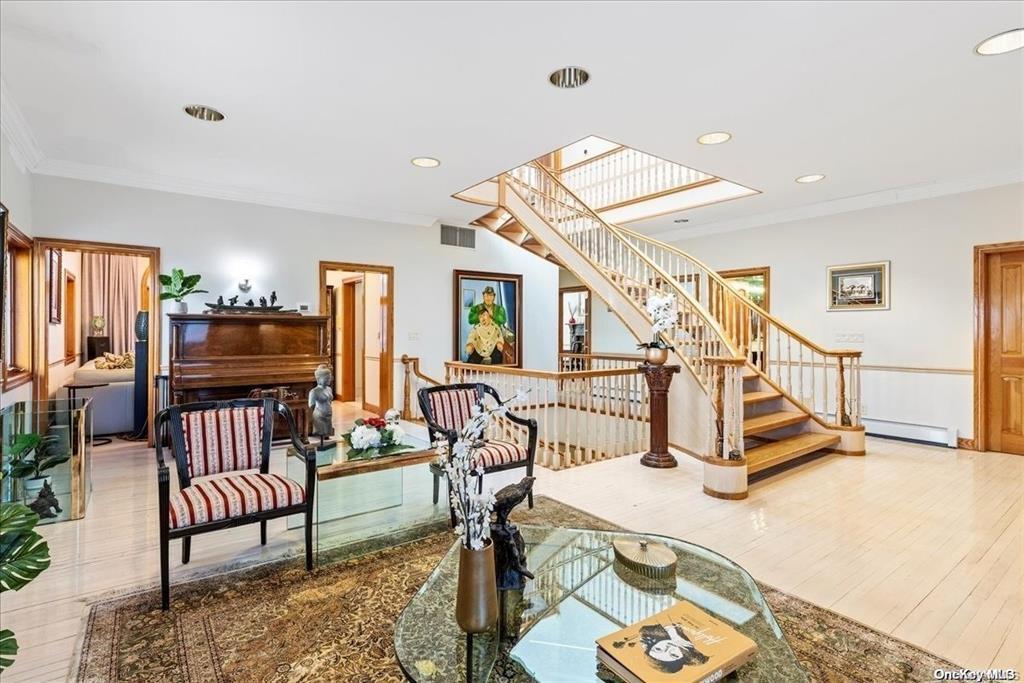 Single Family Summit  Queens, NY 11357, MLS-821877-10
