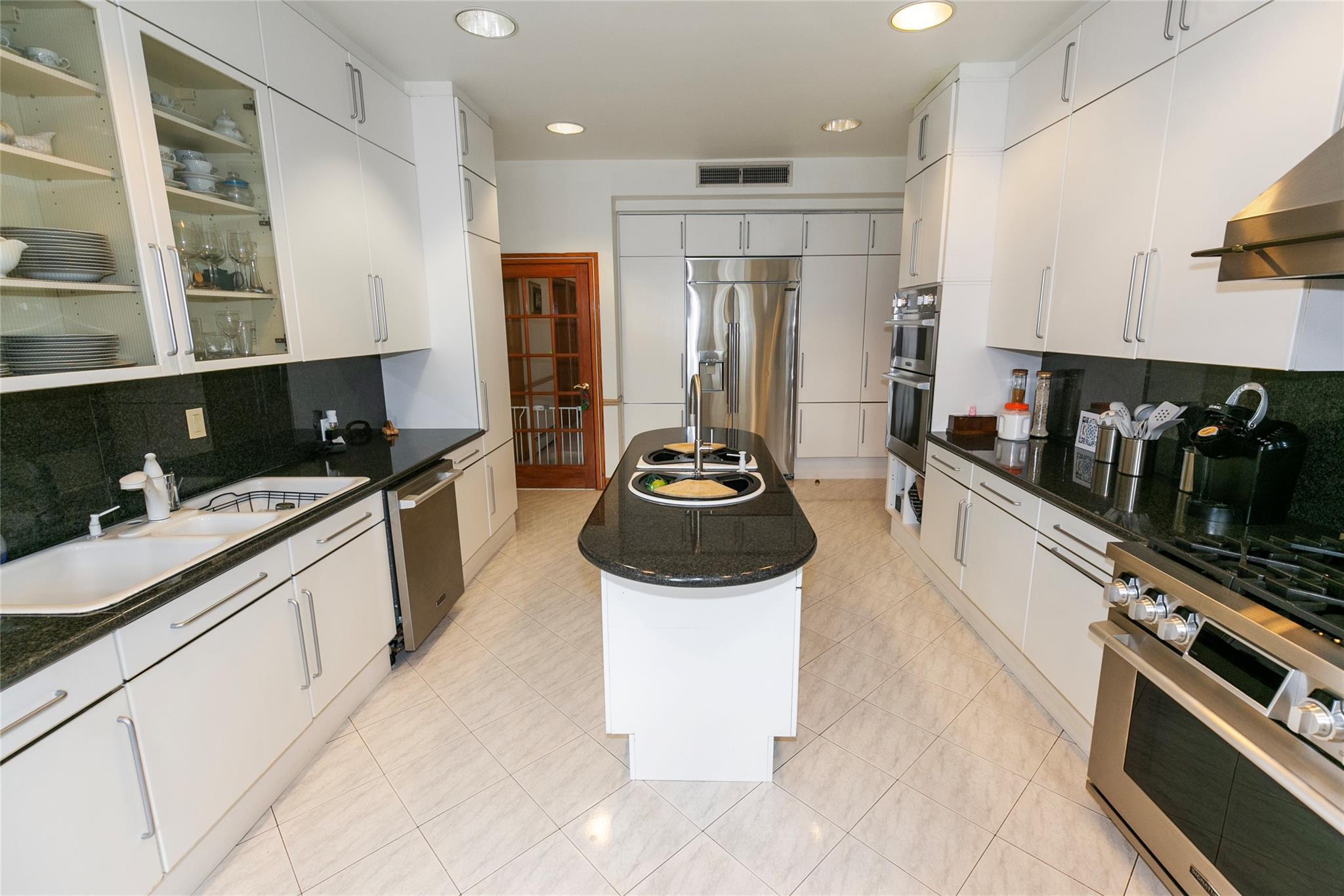 Single Family Summit  Queens, NY 11357, MLS-821877-19