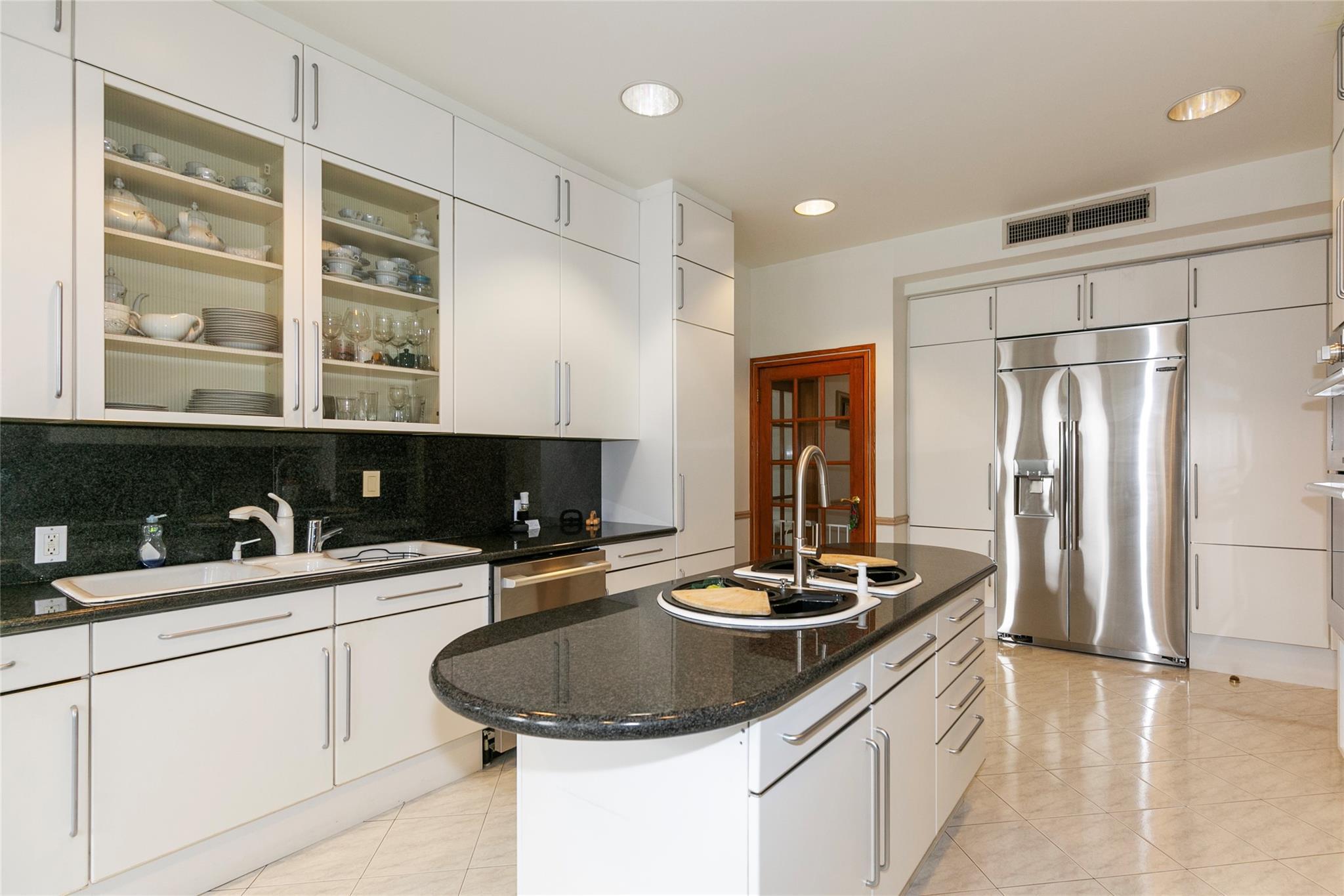Single Family Summit  Queens, NY 11357, MLS-821877-21