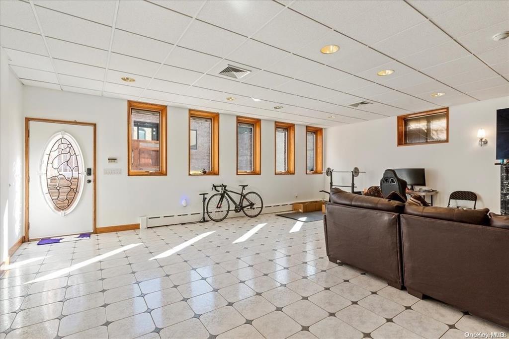 Single Family Summit  Queens, NY 11357, MLS-821877-32