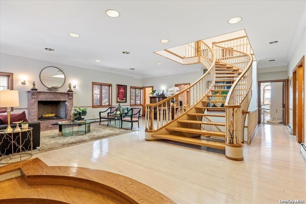 Single Family Summit  Queens, NY 11357, MLS-821877-7