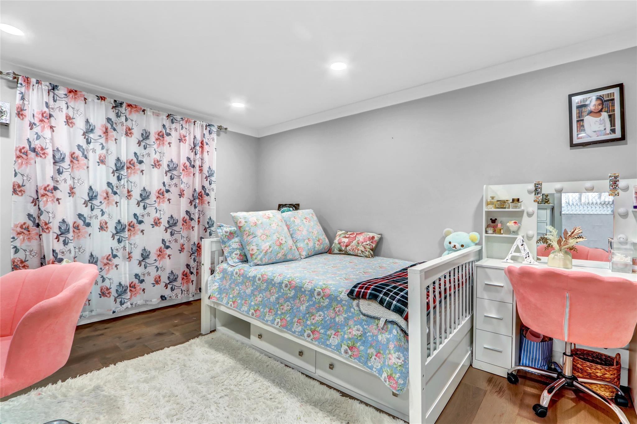Single Family Chatham  Suffolk County, NY 11746, MLS-821928-12