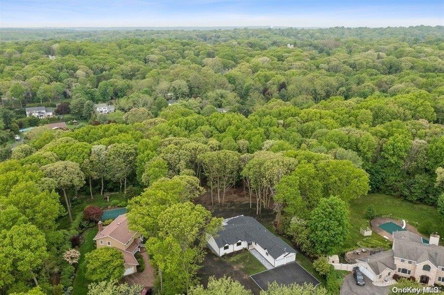 Single Family Chatham  Suffolk County, NY 11746, MLS-821928-36