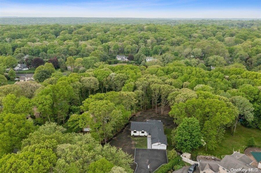 Single Family Chatham  Suffolk County, NY 11746, MLS-821928-37