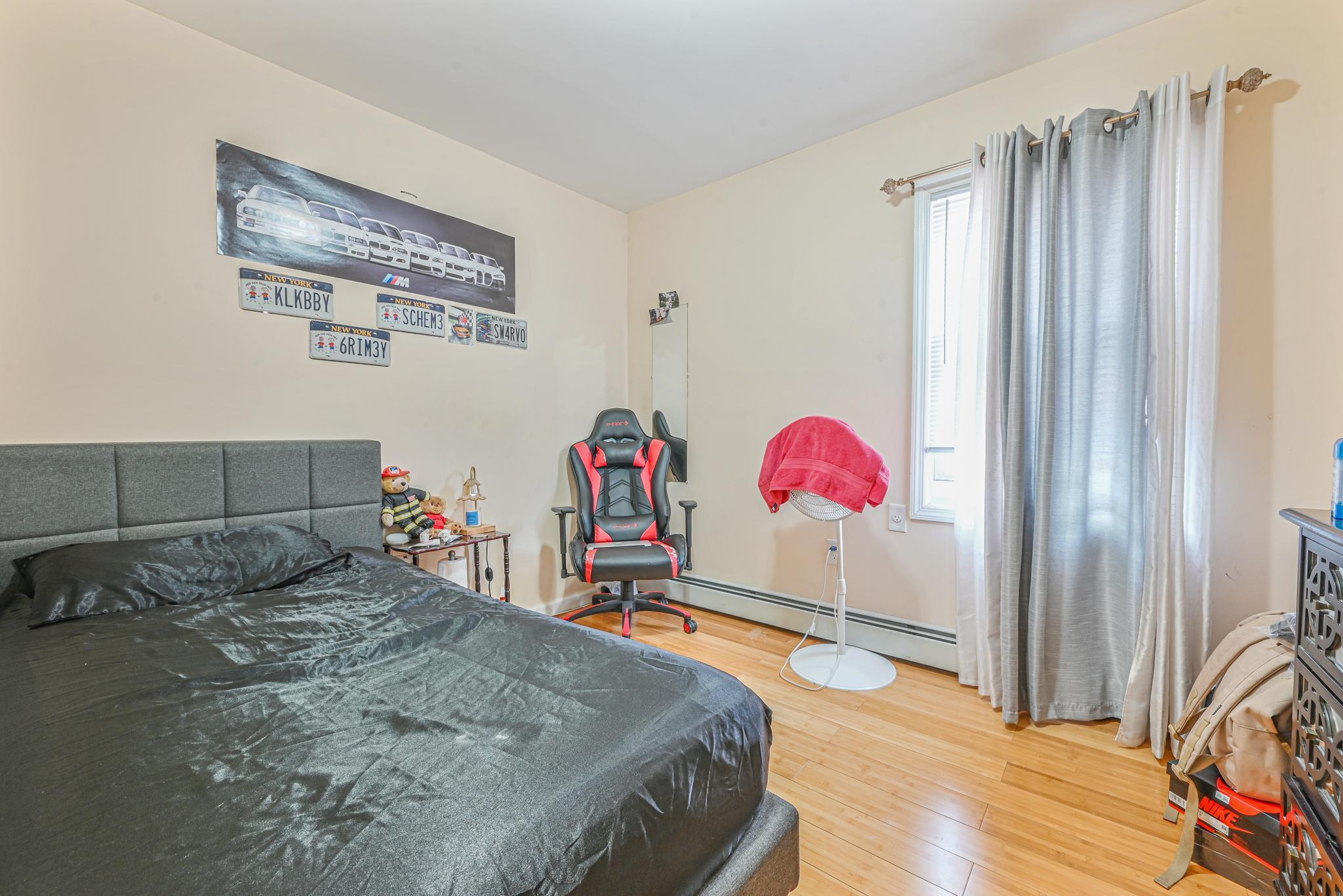 Single Family 160th  Queens, NY 11433, MLS-822072-12