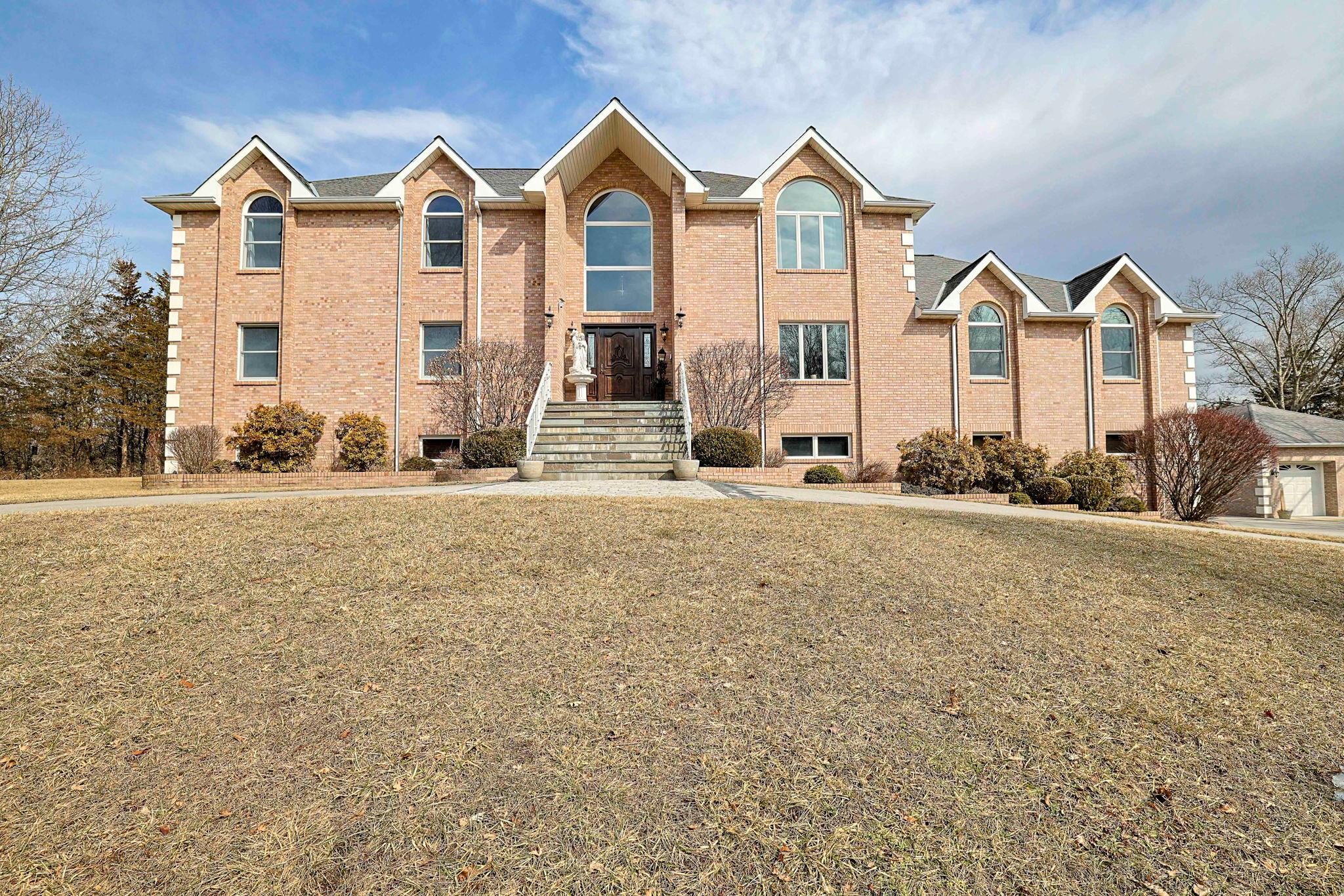 Single Family Ridgeview  Dutchess County, NY 12569, MLS-822089-2