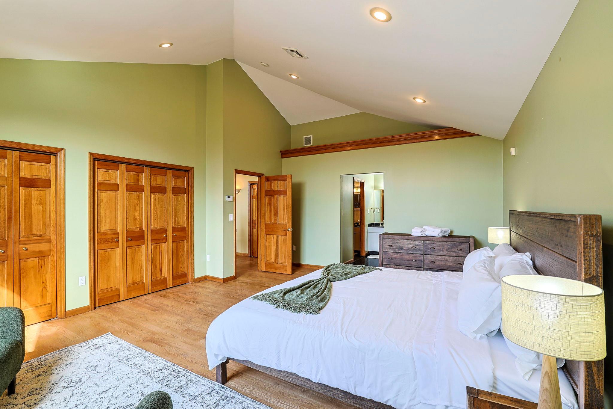 Single Family Ridgeview  Dutchess County, NY 12569, MLS-822089-21