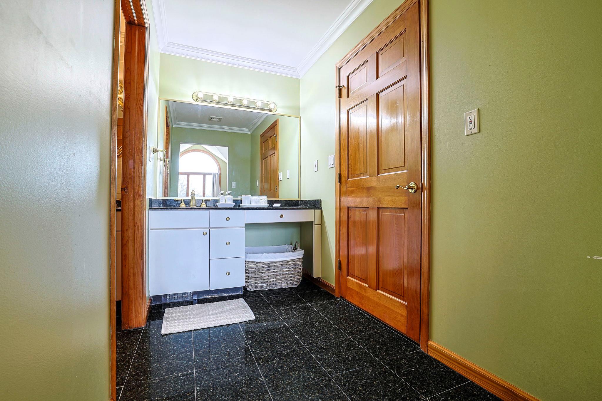 Single Family Ridgeview  Dutchess County, NY 12569, MLS-822089-22