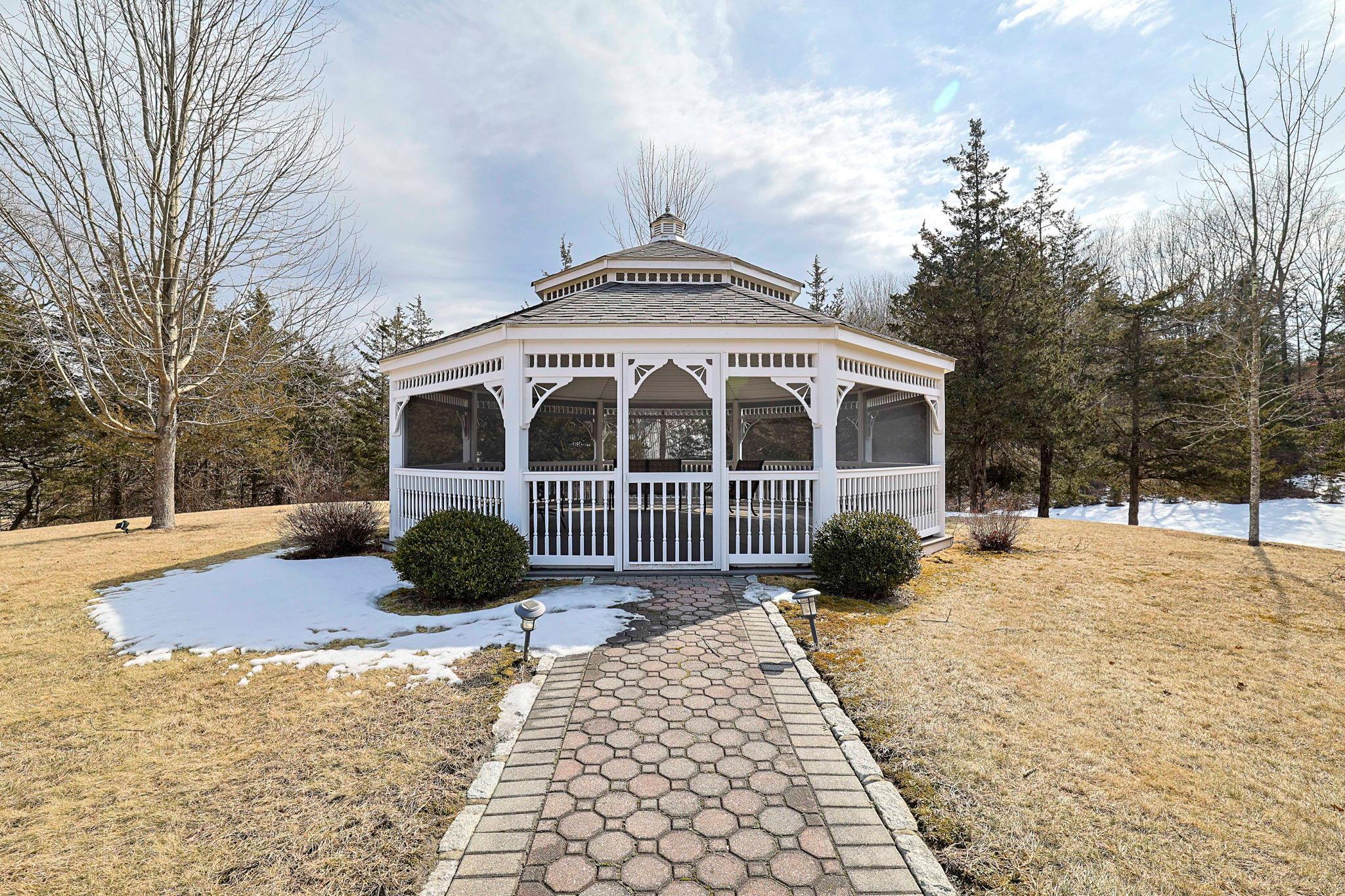 Single Family Ridgeview  Dutchess County, NY 12569, MLS-822089-39