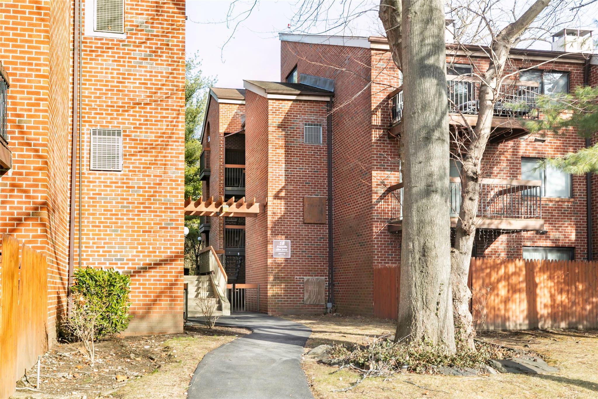 Condo Bronxville Glen  Westchester County, NY 10708, MLS-822109-2