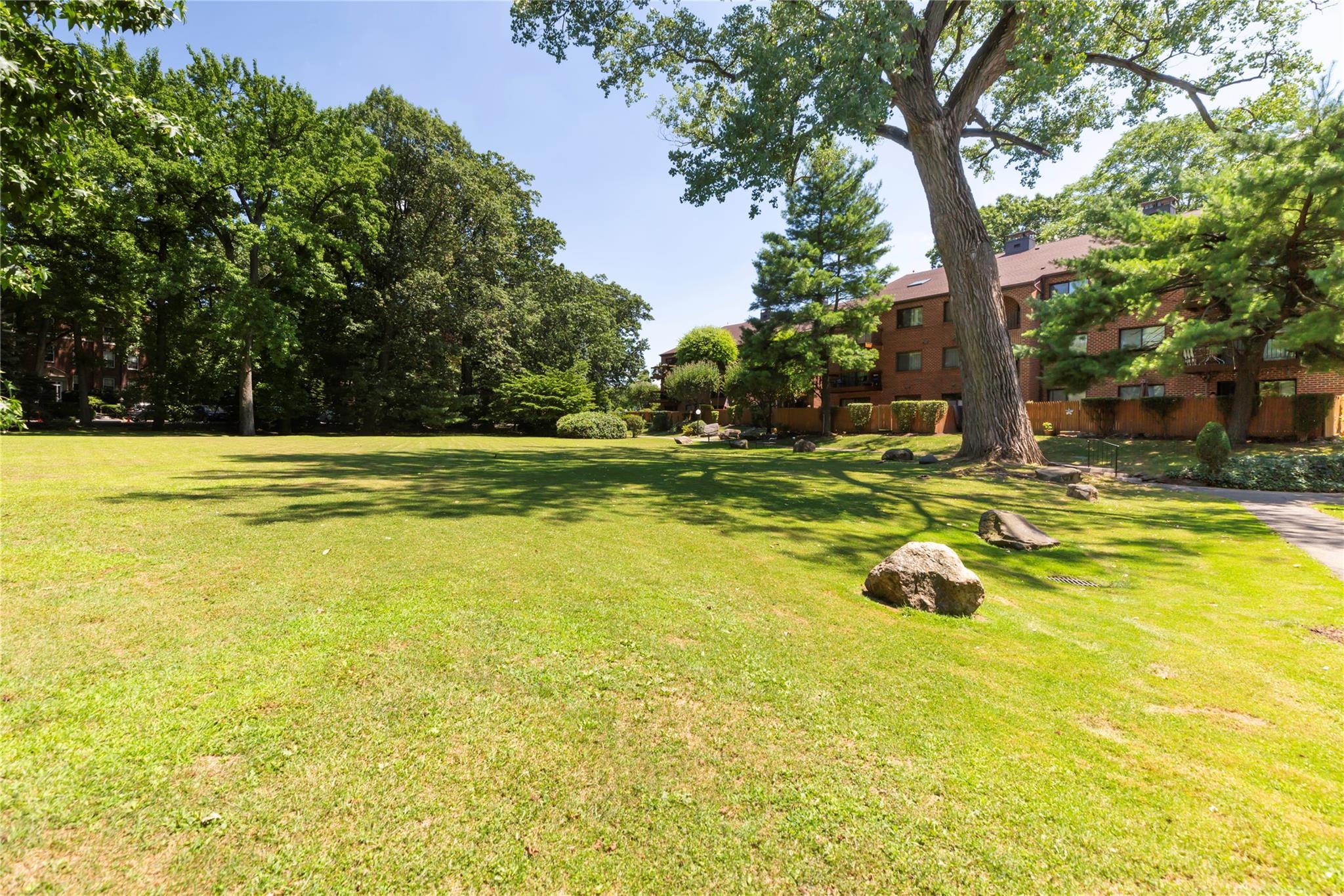 Condo Bronxville Glen  Westchester County, NY 10708, MLS-822109-27