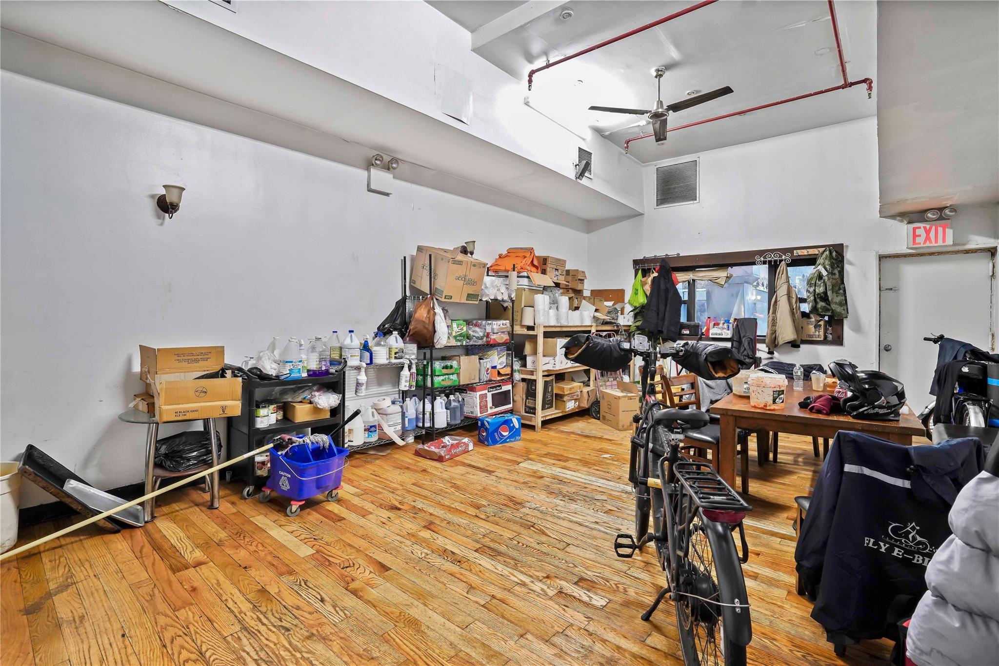 Commercial Lease Grand  Brooklyn, NY 11211, MLS-822139-13