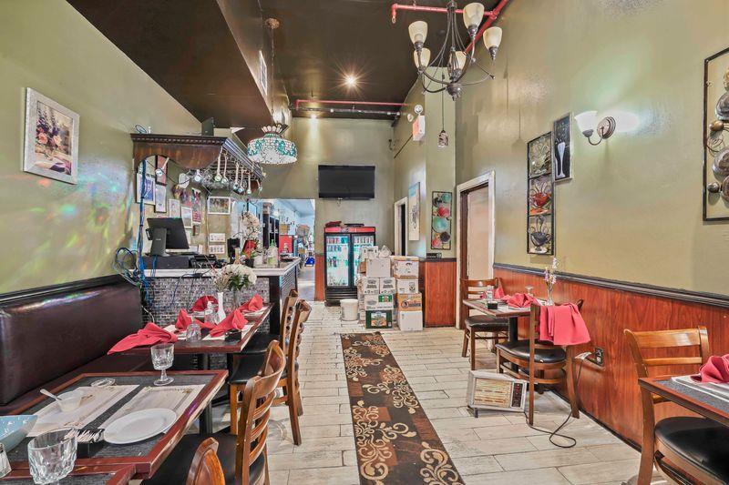 Commercial Lease Grand  Brooklyn, NY 11211, MLS-822139-6