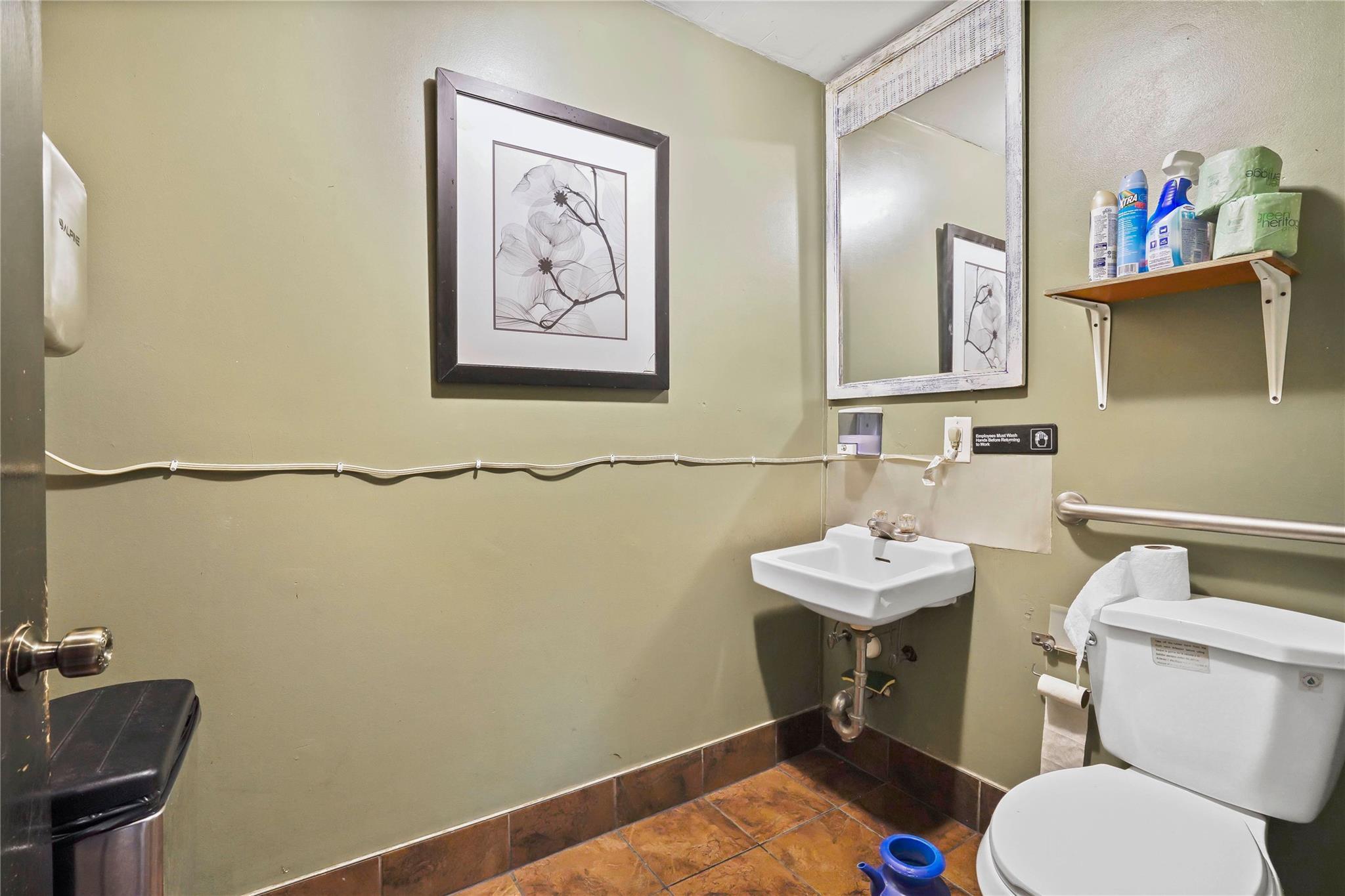 Commercial Lease Grand  Brooklyn, NY 11211, MLS-822139-9