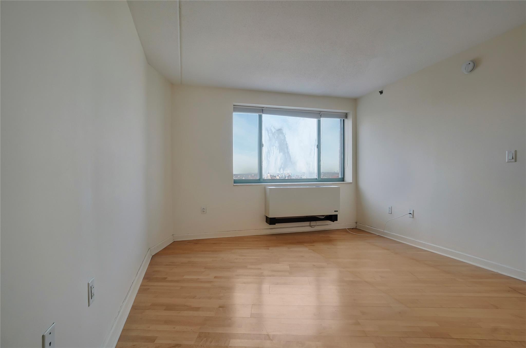 Condo Beach 117th  Queens, NY 11694, MLS-822180-12