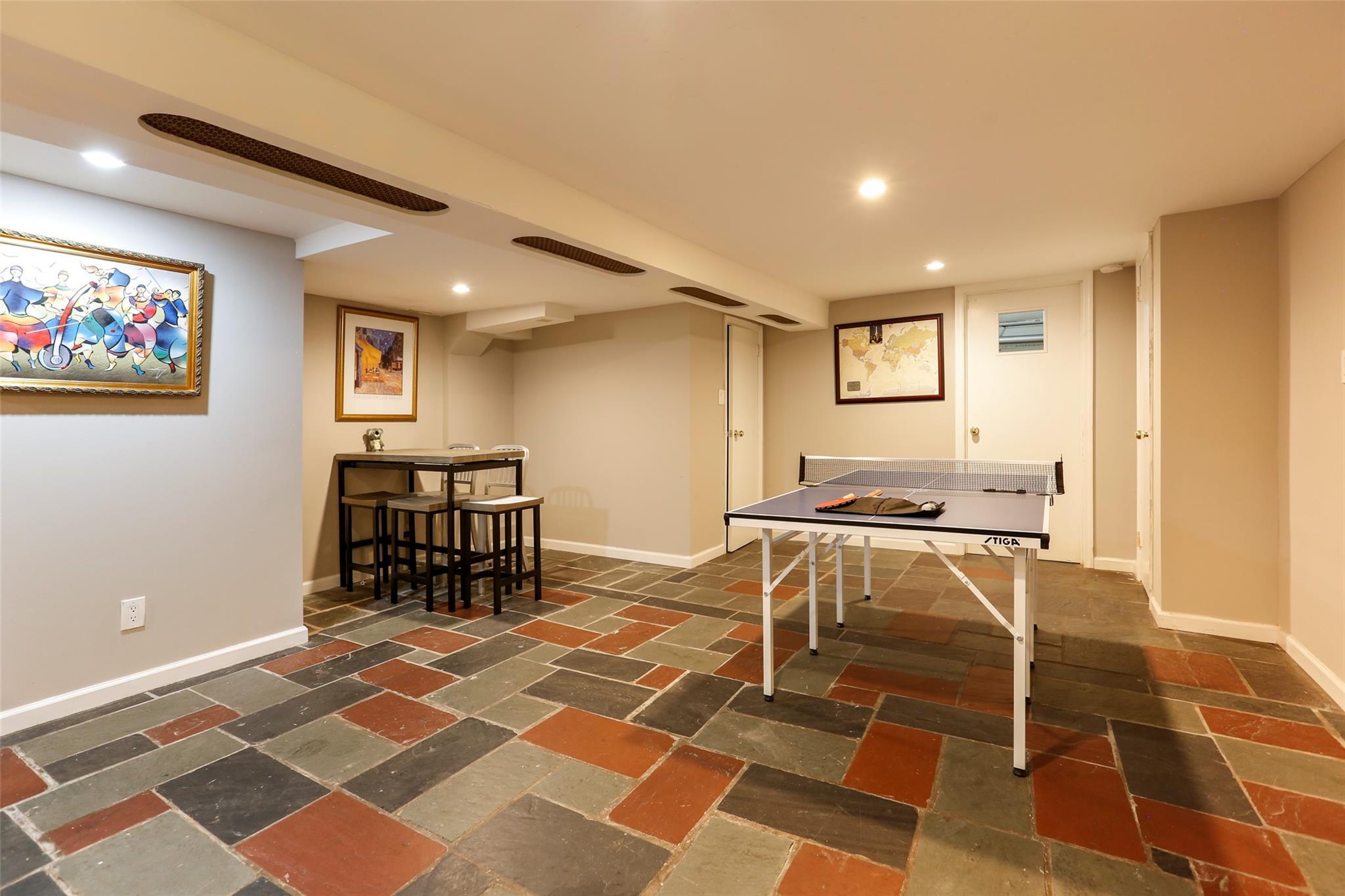 Single Family Exeter  Queens, NY 11375, MLS-822213-18