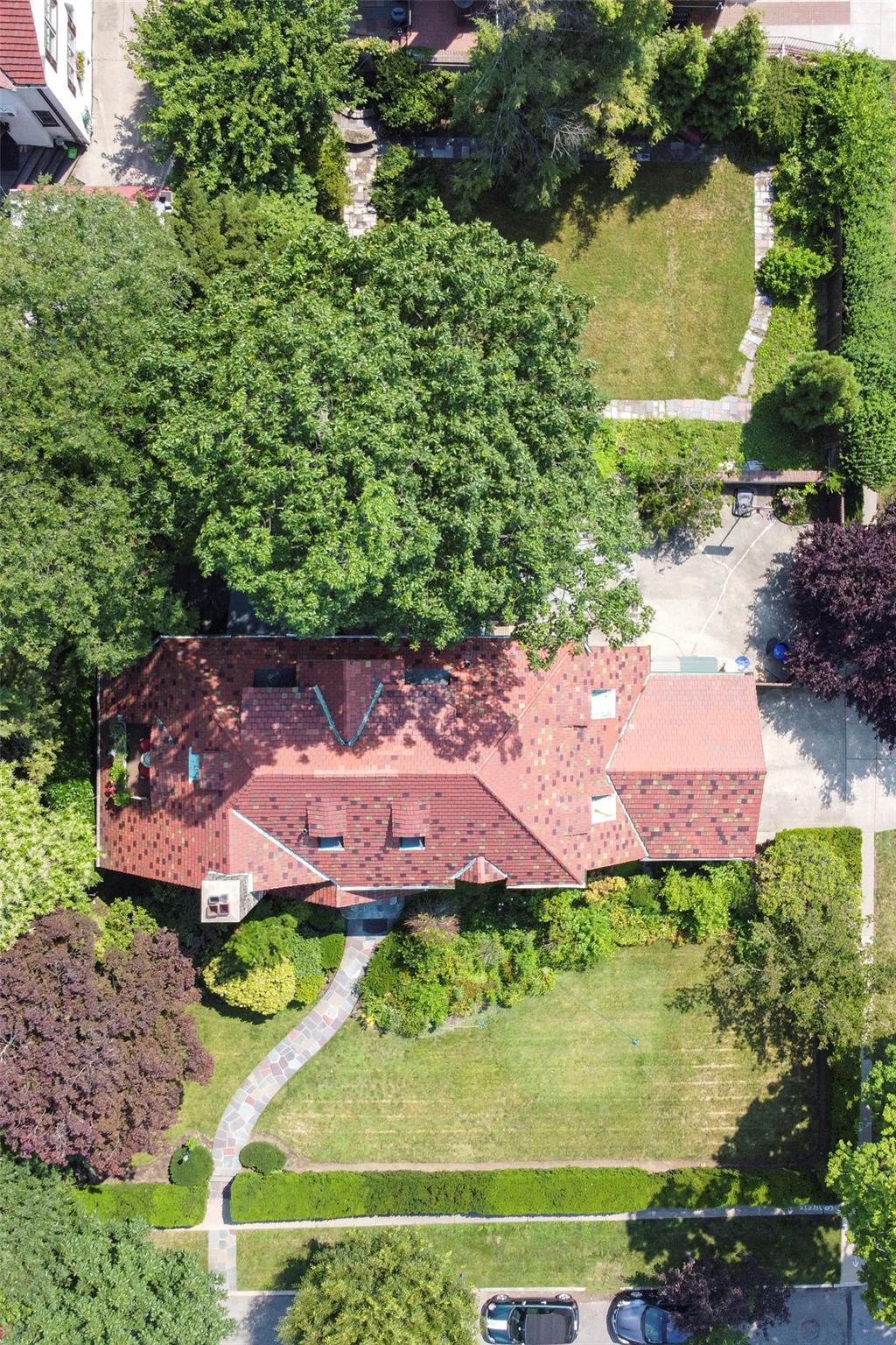 Single Family Exeter  Queens, NY 11375, MLS-822213-33
