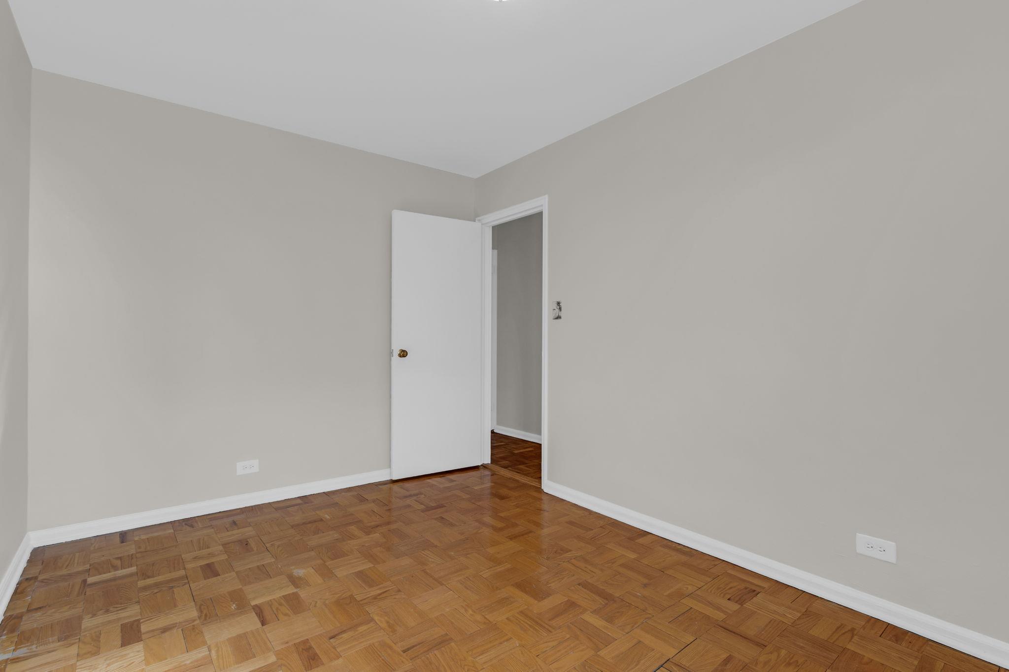 Coop Knolls  Bronx, NY 10463, MLS-822234-12