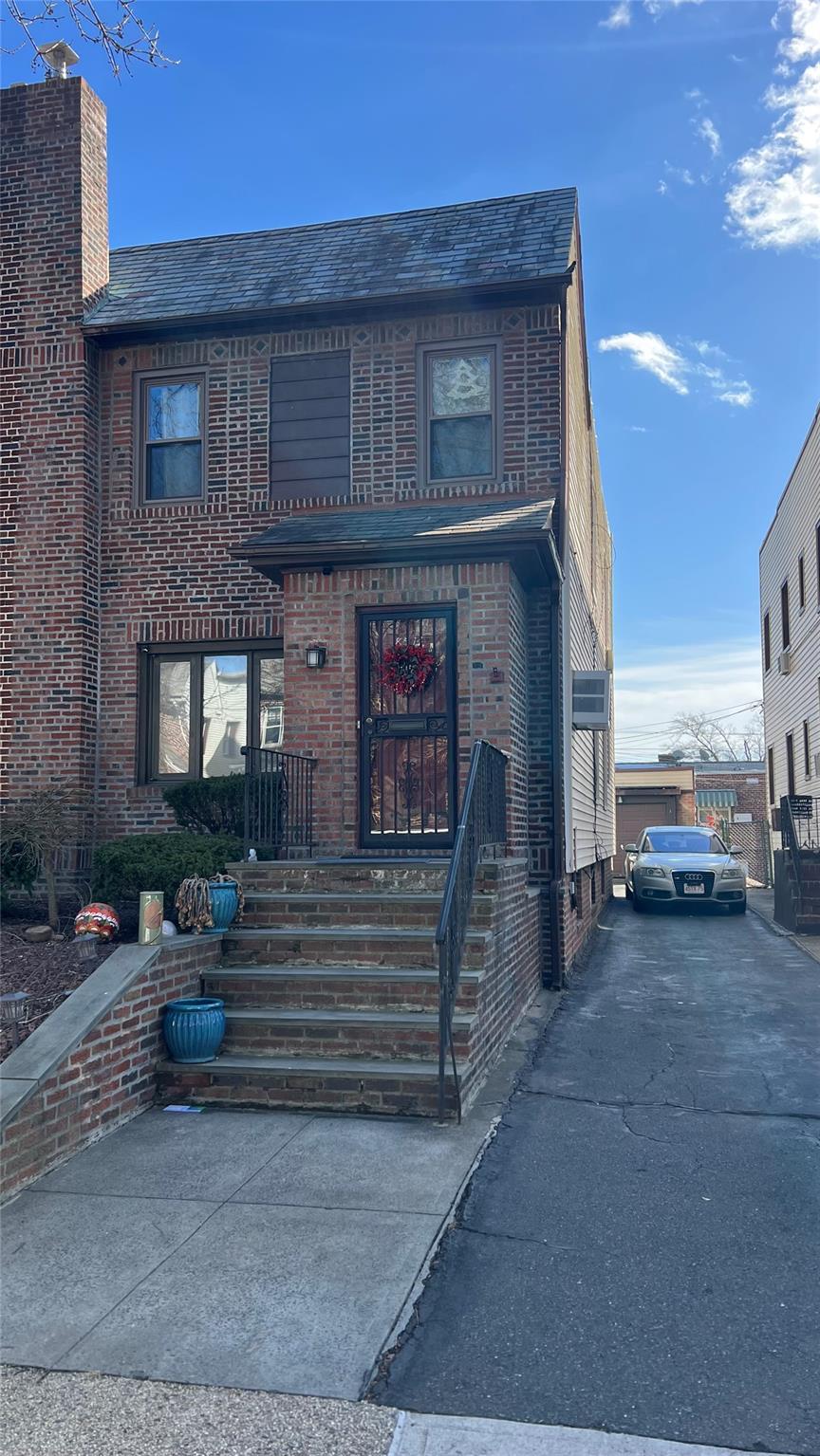 Single Family 67 Ave  Queens, NY 11374, MLS-822317-32