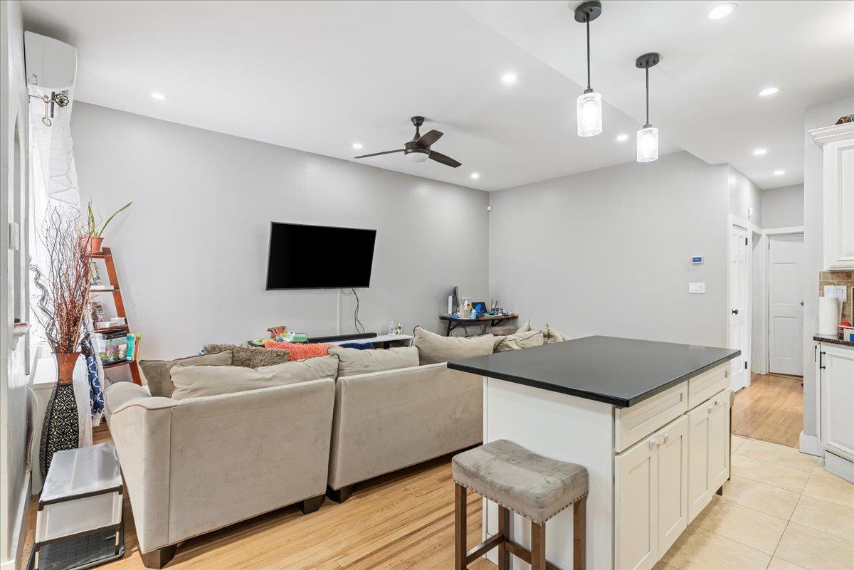 Single Family 59th  Brooklyn, NY 11203, MLS-822323-12