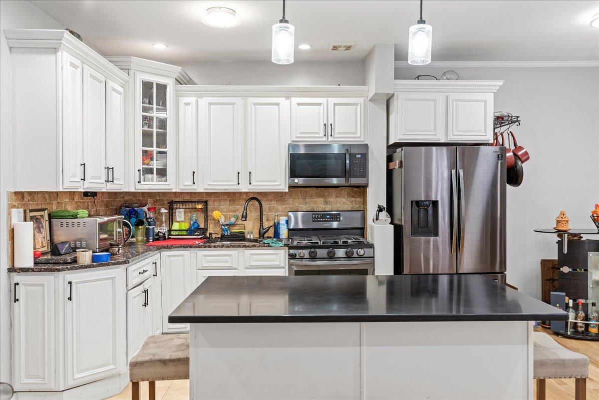 Single Family 59th  Brooklyn, NY 11203, MLS-822323-5