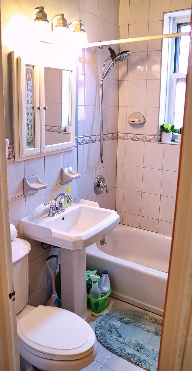 Coop 50 Kenilworth Place #6m,  Brooklyn Ny 11210  Brooklyn, NY 11210, MLS-822327-6