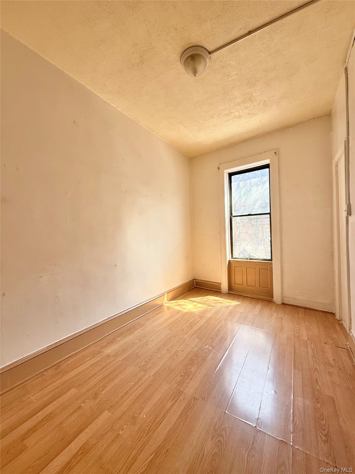 Single Family Jamaica Ave  Queens, NY 11421, MLS-822447-3