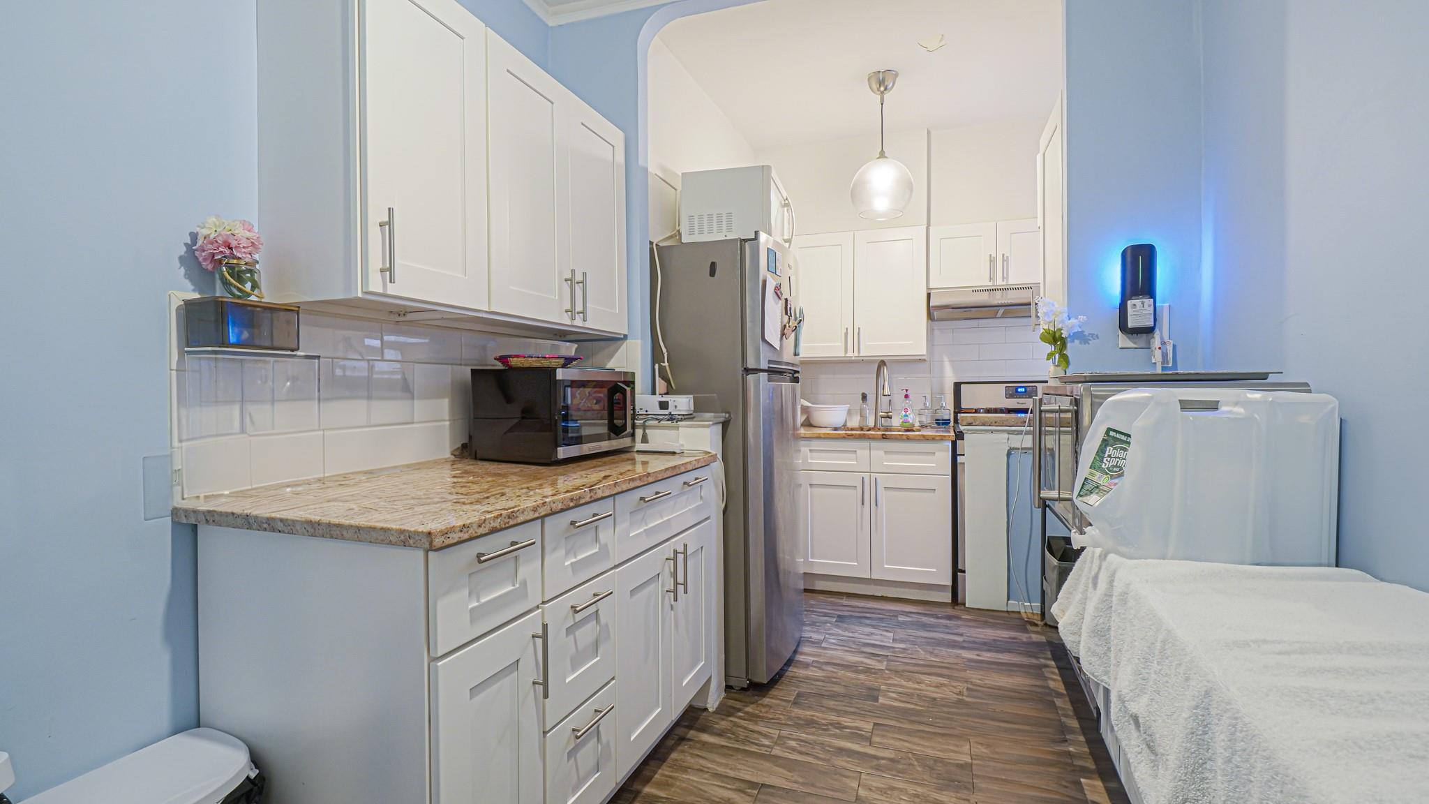 Coop Boston  Bronx, NY 10462, MLS-822466-9