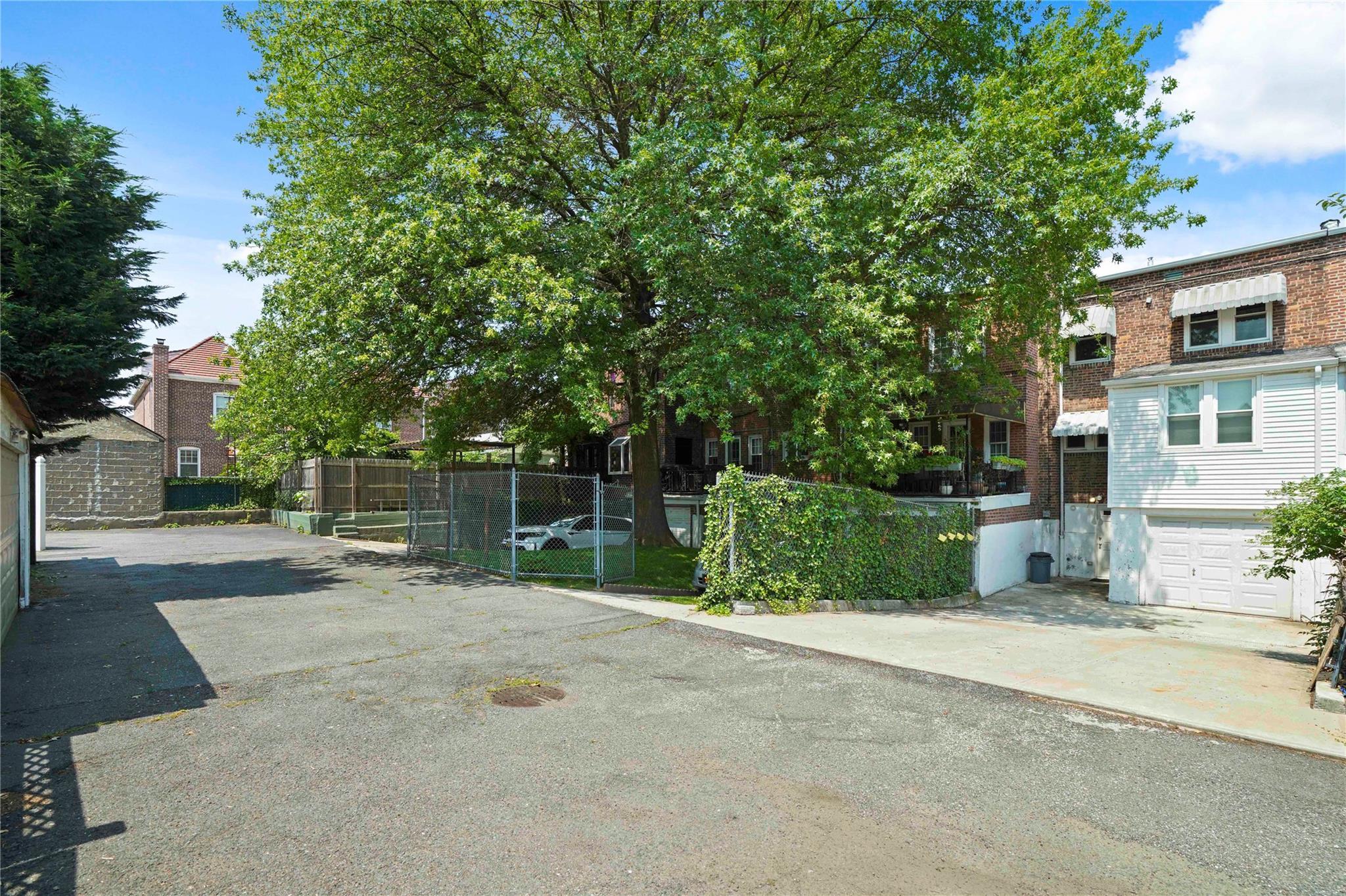 Single Family 84  Queens, NY 11379, MLS-822473-24