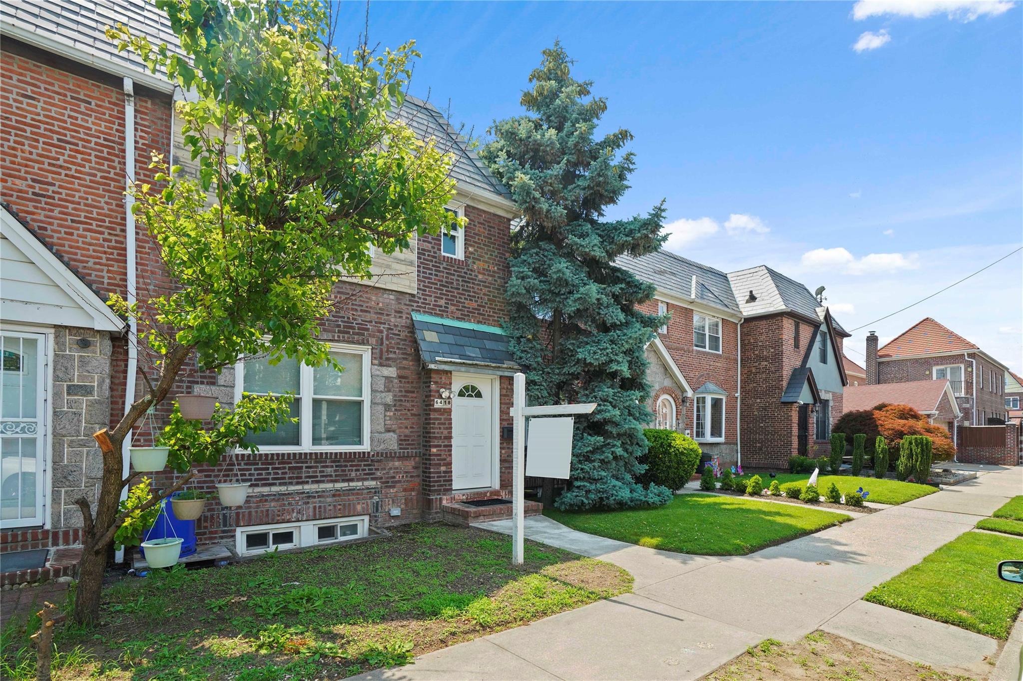 Single Family 84  Queens, NY 11379, MLS-822473-35