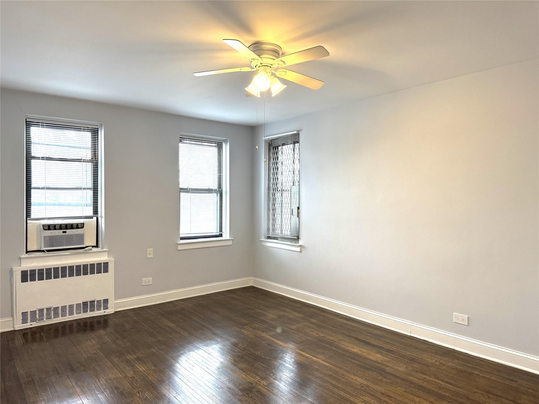 Coop Hoover Ave  Queens, NY 11435, MLS-822504-12