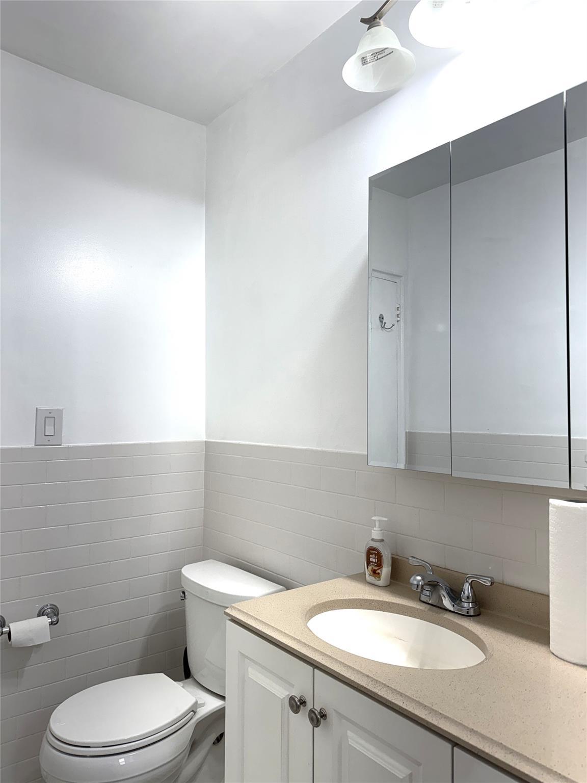Coop Hoover Ave  Queens, NY 11435, MLS-822504-19