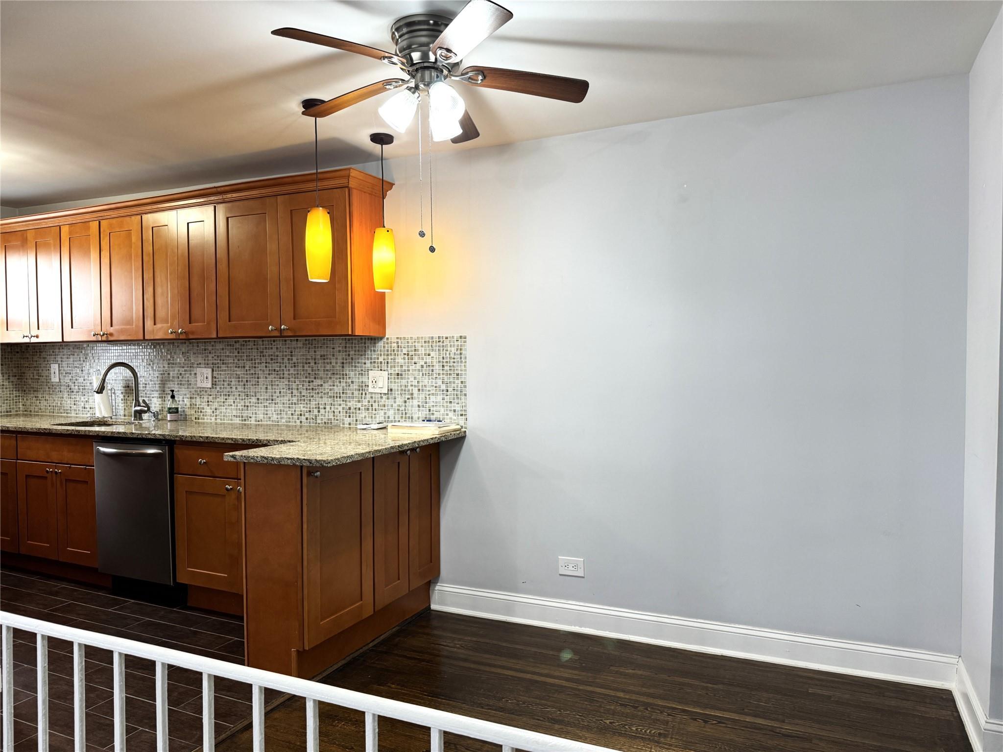 Coop Hoover Ave  Queens, NY 11435, MLS-822504-6