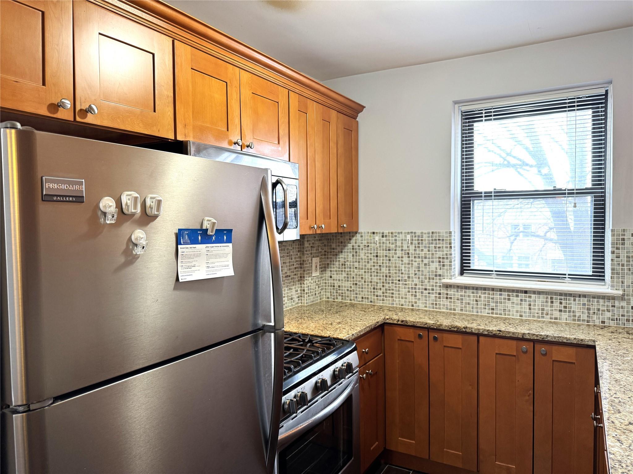 Coop Hoover Ave  Queens, NY 11435, MLS-822504-9